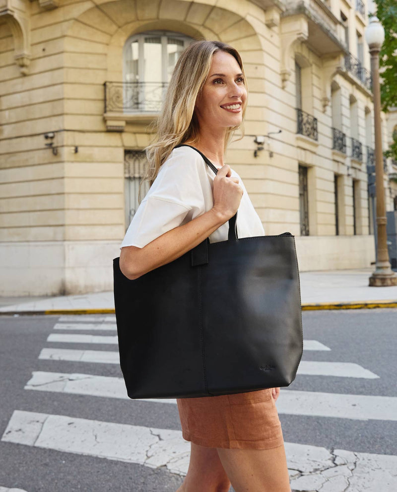 Leren shopper van Gusti Leder - Lindsey Beljaars Leren shopper van Gusti Leder - Lindsey Beljaars